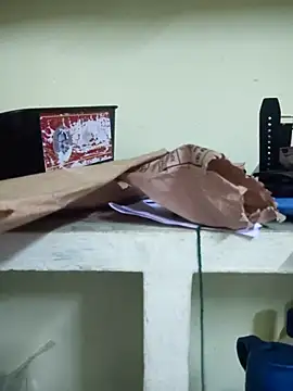 Chat soba uživo modela mynatamil143