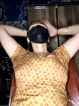 غرفة دردشة HORNI_SHALU50 المباشرة