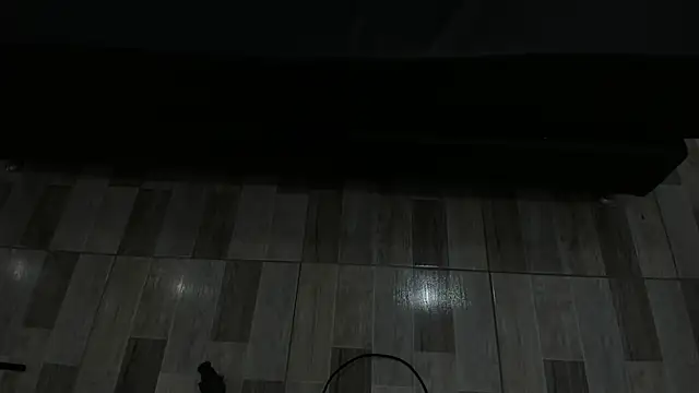 Chat soba uživo modela ellieblont