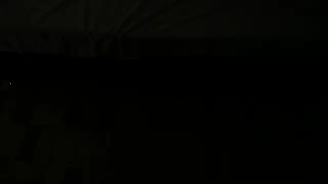 Sala de chat ao vivo de ellieblont