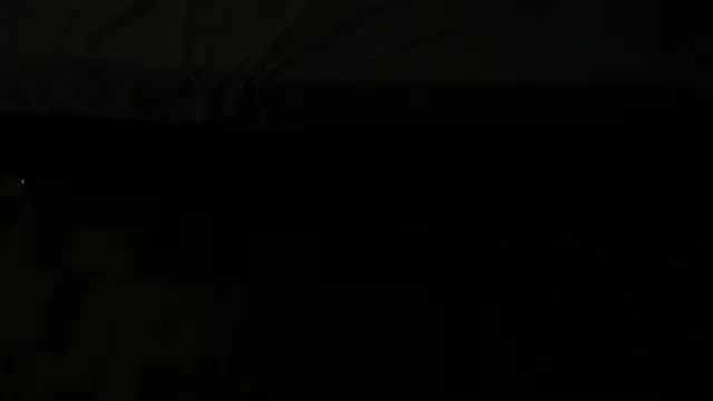 Sala de chat ao vivo de ellieblont