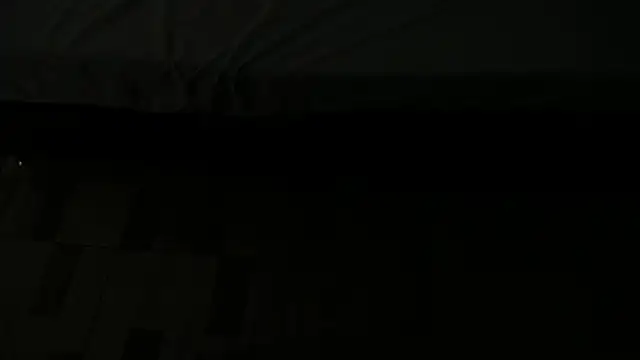 Chat ao vivo de ellieblont