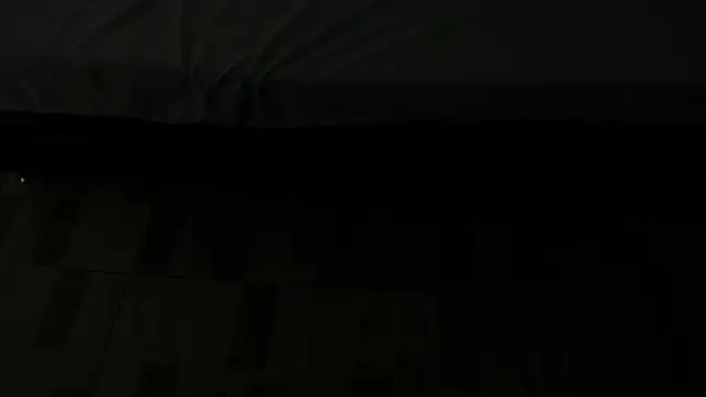 ellieblont Live Chatraum