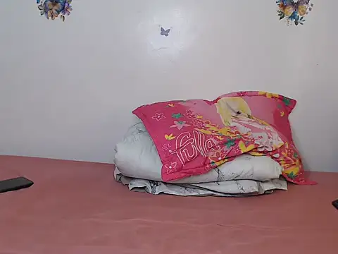 salliee_'s Live Chat Room