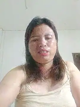 Sala de chat ao vivo de -Yeyi-
