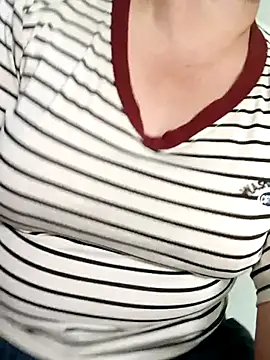 -Yeyi- Live Chatraum