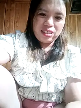 -Yeyi- – live chatrum