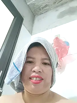 ห้องแชทสดของ -Yeyi-