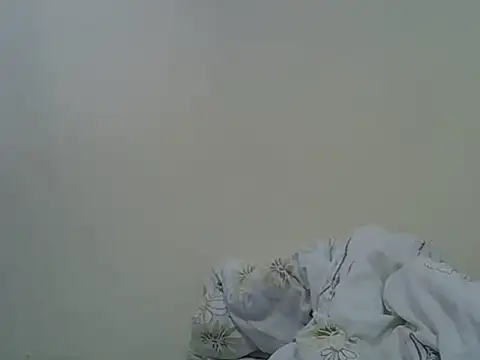 sexy_candi Adlı Modelin Canlı Sohbet Odası