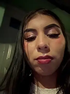 ariella_lovee Live Chatraum