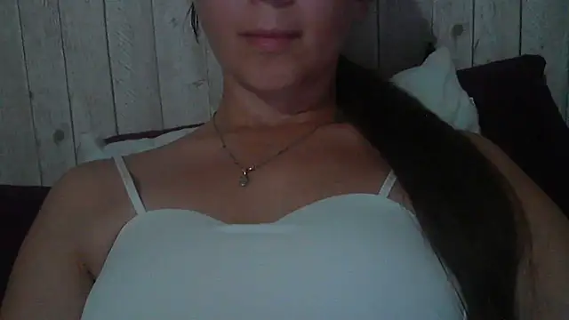 Bella--White чат на живо