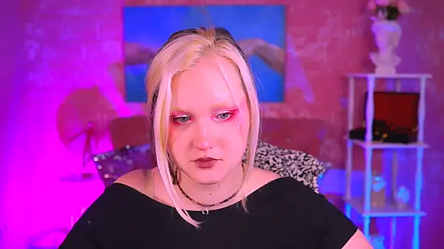 ViolettWoods чат на живо