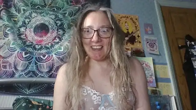 Izzylove47 – live chatrum