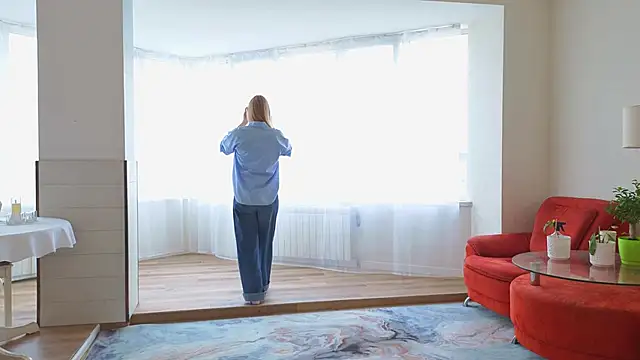 DanikaGudinas Adlı Modelin Canlı Sohbet Odası