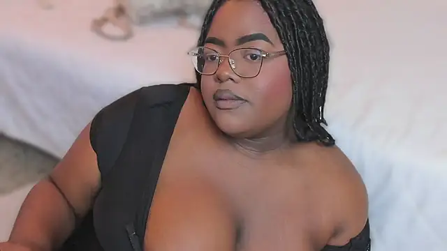 Ayanaa_Ebony_n Live chat-huone