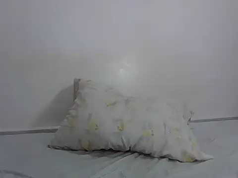 Sala de chat en directo de Petitepretty23