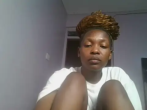 sweetlunah Live Chatraum