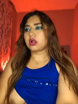 غرفة دردشة CurvyLolaX المباشرة
