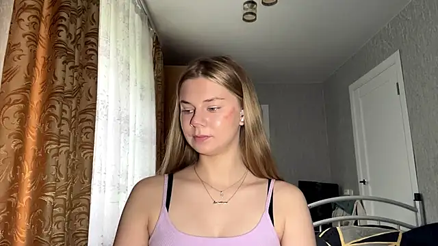 HoneysPiee live-chat rom