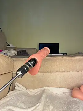 Anal_queenD – live chatrum