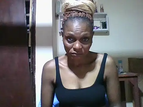 Chat ao vivo de Ebonyqueen4