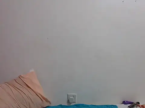 sweet_naughty's Live Chat Room