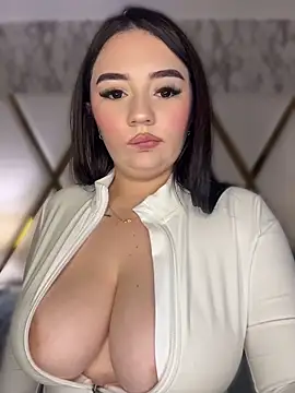 ValeriaCarter 실시간 채팅방
