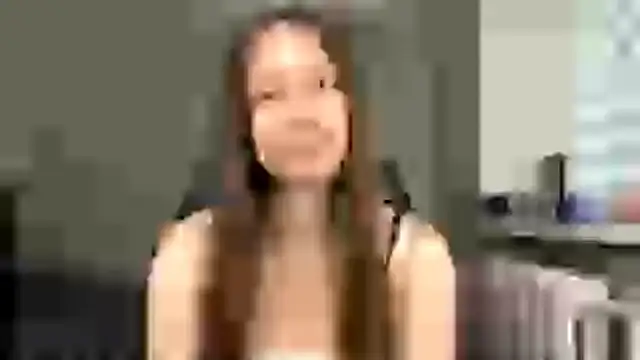 ShaylaChong Live Chatraum