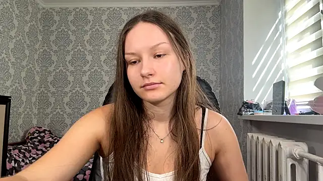 Sala de chat ao vivo de ShaylaChong