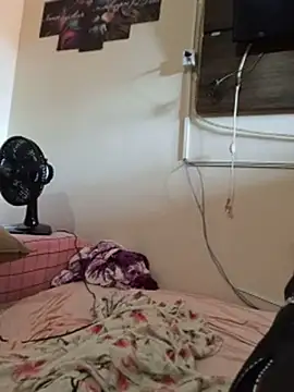 Živá chatovací místnost casalbiaejohn