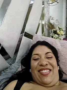 MiaPeach_ Live Chatraum