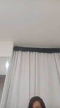 AprilRous 실시간 채팅방
