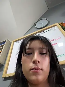 JunggSolhyum Ruang Obrolan Langsung