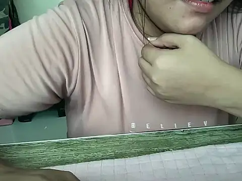 Mysterious_Seraphina Ruang Obrolan Langsung