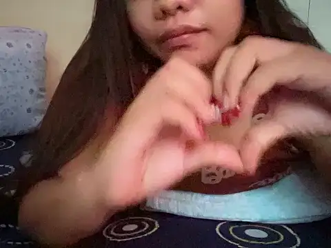 Mysterious_Seraphina Adlı Modelin Canlı Sohbet Odası