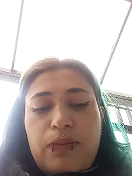MilkyNeko_ – live chatrum