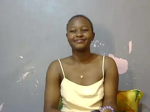 Živá chatovací místnost Petite_Ebony10