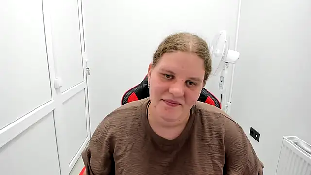Živá chatovací místnost Bella_shyy_