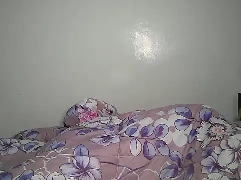 Sala de chat en directo de tee_maya