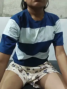 Shanaya_001n Live chat-huone