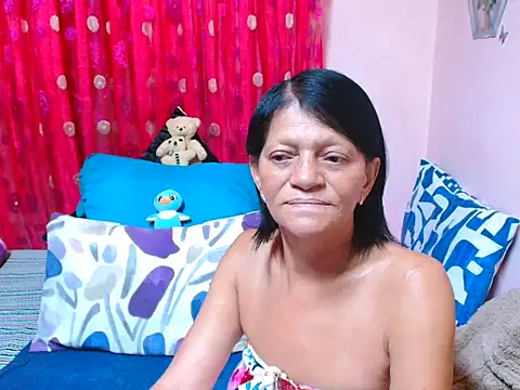 sluttyrox – live chatrum