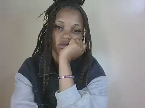 PrettyT5 – live chatrum