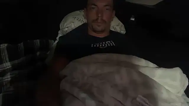 Tores001 webkamerás műsora