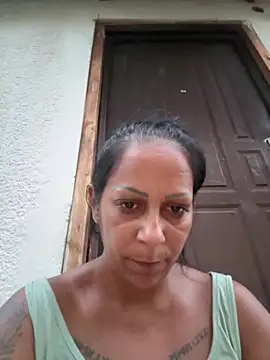 Chat ao vivo de wildfarmbabe