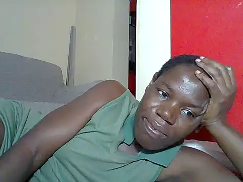 Blacksexyqueen24 Adlı Modelin Canlı Sohbet Odası