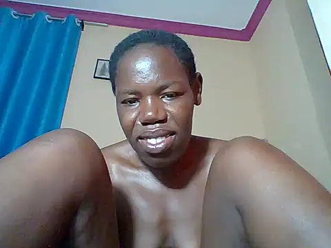 Blacksexyqueen24 Adlı Modelin Canlı Sohbet Odası