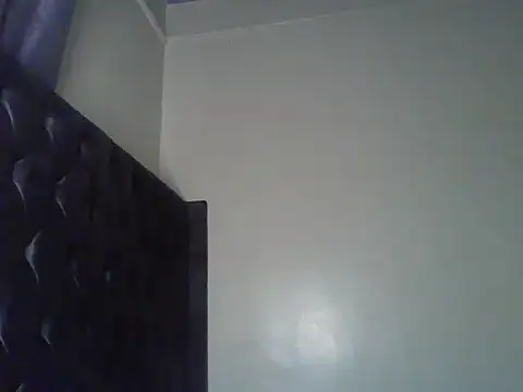 Smalltittsbigass – live chatrum