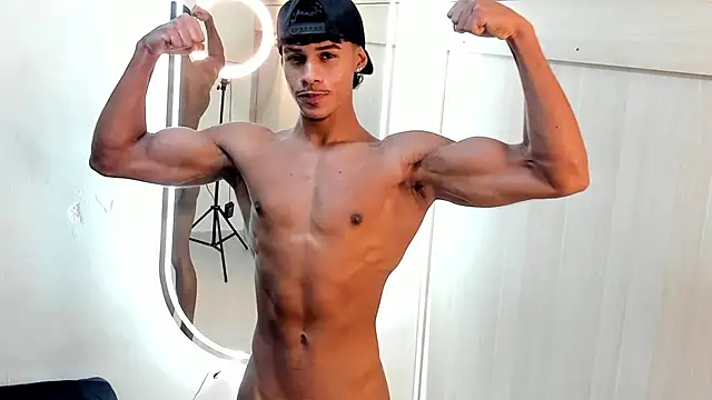 Joao_da_silva19: απευθείας σέξι σόου στην κάμερα