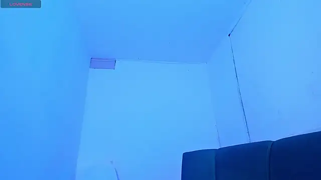 חדר צ'אט בשידור חי של milkqueenboobs