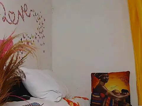 Saucy1_Angels Cameră chat live